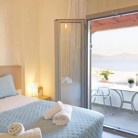 Saronic View Скала